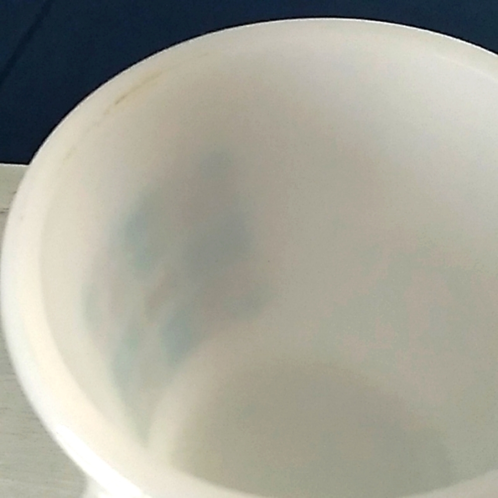 Vintage Blue Heaven milkglass coffee mug circa 1960's - Picture 7 of 9